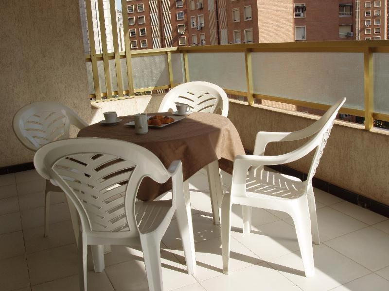 Apartamentos Maria Victoria Benidorm Pokoj fotografie